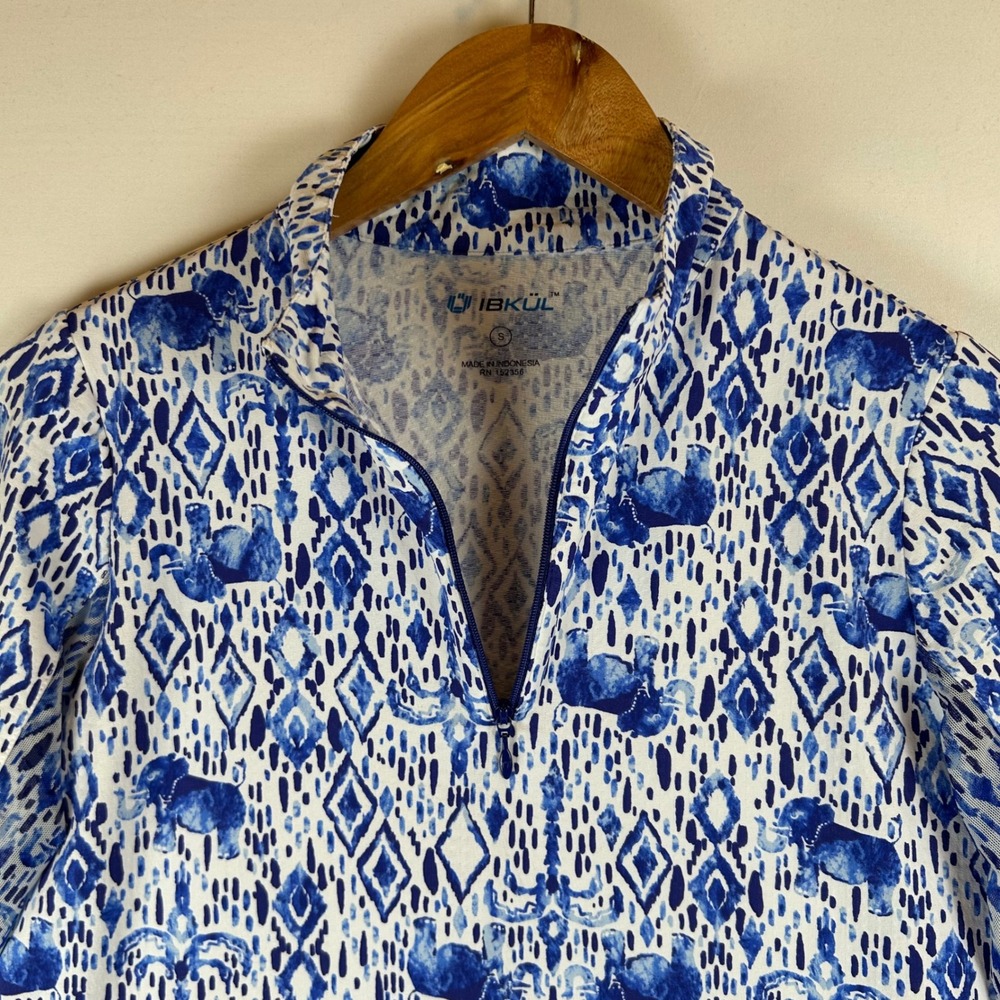 IBKUL Womens Blue White Elephant Ikat Quarter Zip Sun Shirt Mock Neck Small - Picture 7 of 10
